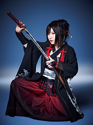 「鈴華ゆう子（和楽器バンド）、ニューアルバム『SAMURAI DIVA』で雅楽師・東儀秀樹＆作曲家・田中公平とコラボ決定」