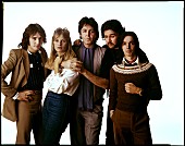 「ポール・マッカートニー＆ウイングス、新たなベスト・アルバム『ウイングス』が11/7発売」1枚目/2