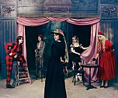 「Photo: Laura Marie Cieplik」2枚目/2