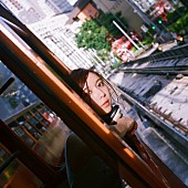 「adieu（上白石萌歌）、ワンマンライブ当日に新曲「元気？」配信リリース」1枚目/2