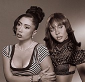 「カリ・ウチス、最新ALのDX版『シンシアリー：P.S.』よりマライア・ザ・サイエンティストとのコラボ解禁」1枚目/1