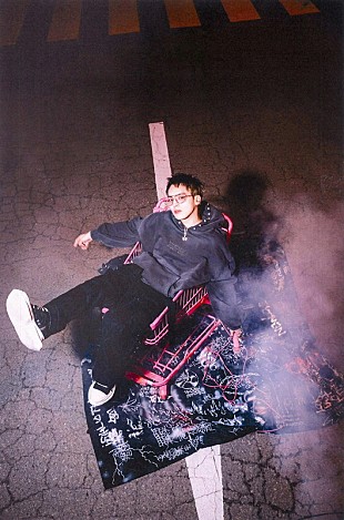 「Novel Core、ロックチューンの新曲「DiRTY NASTY」配信リリース」