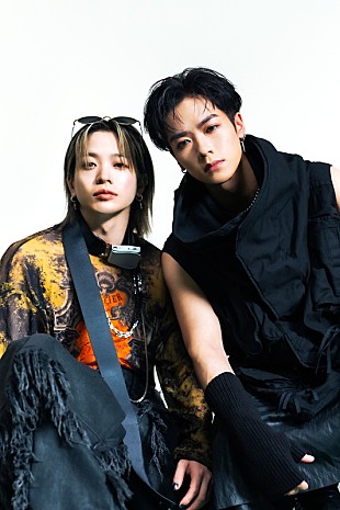 「零（川村壱馬）×YAMASHO（山本彰吾）、THE RAMPAGEメンバー同士のコラボ曲「Crisis」MV公開」