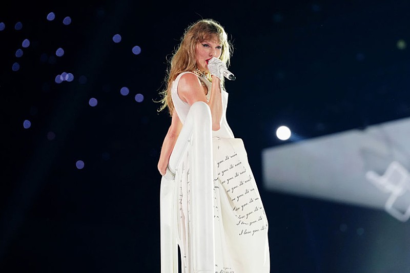 テイラー・スウィフト、『ザ・ライフ・オブ・ア・ショーガール』への批判に言及「自分が何を作ったのかを理解している」