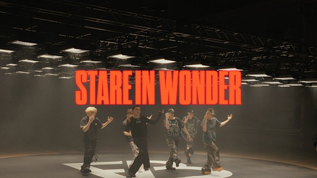 「BE:FIRST、ダンスパフォーマンス撮影風景を収めた「Stare In Wonder」ビハインド映像を公開」1枚目/3