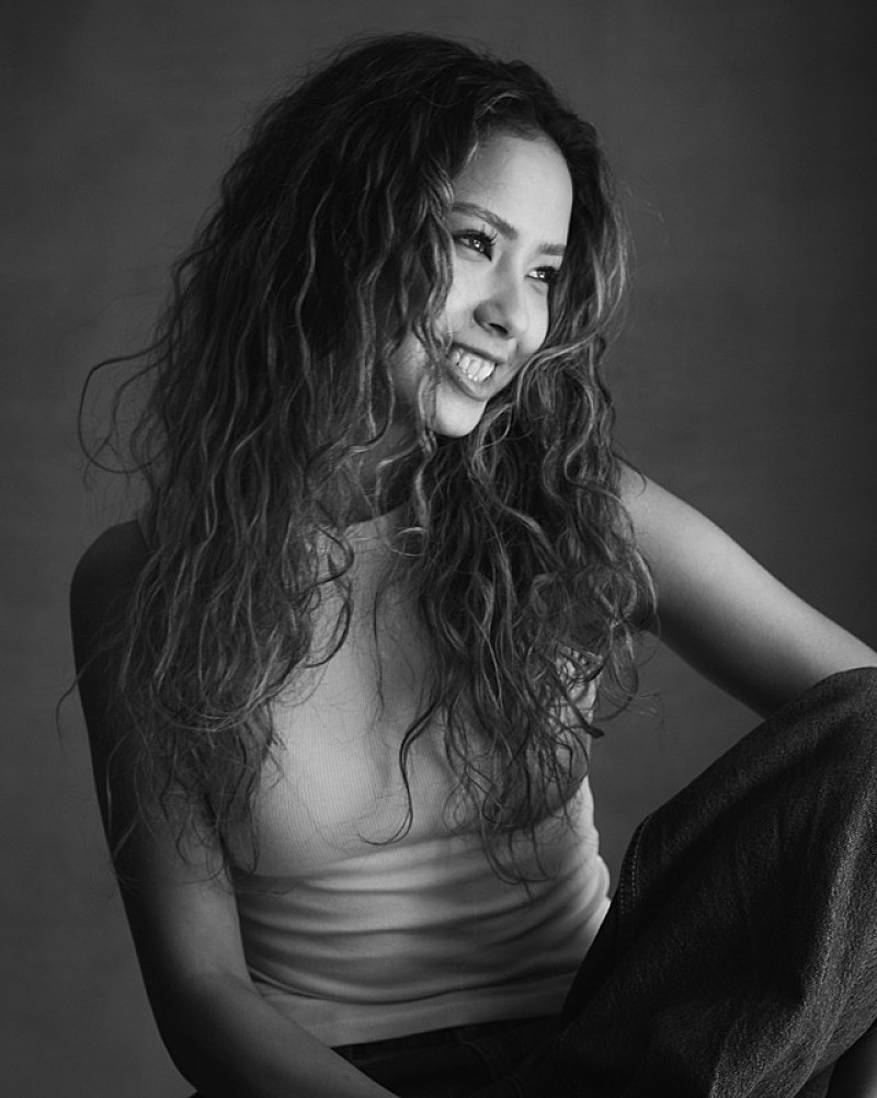 MOMMO、LAのアーティストsundialとのコラボ曲「Call My Name」配信リリース