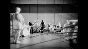 「凛として時雨、新曲「Loo% Who%」MVテーマは“真実と虚構”」