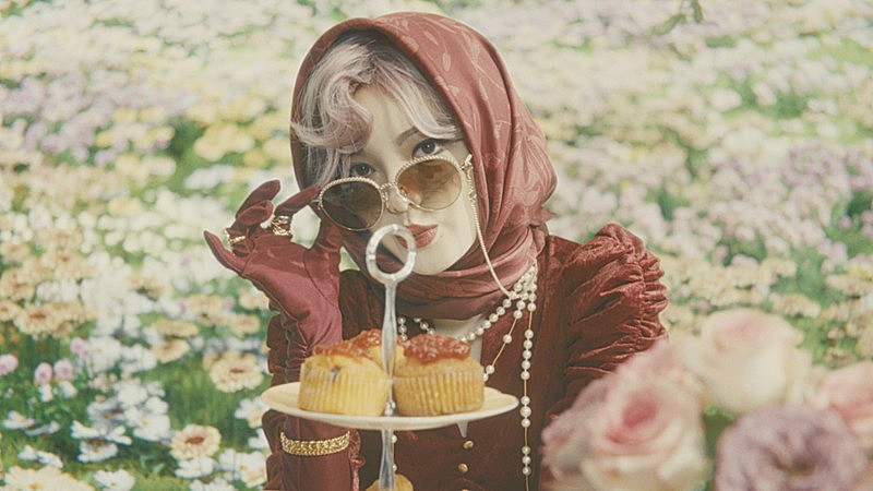 平手友梨奈、恋愛をユーモラスに表した「失敗しないメンヘラの育て方」MV公開