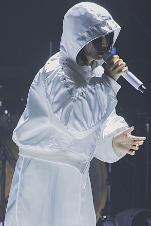 「柴咲コウ、全国17都市を巡るライブツアーが開幕」