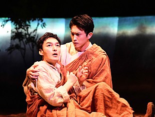 「草なぎ剛「一緒に深く感じ合いましょう」 主演舞台「シッダ－ルタ」が開幕」