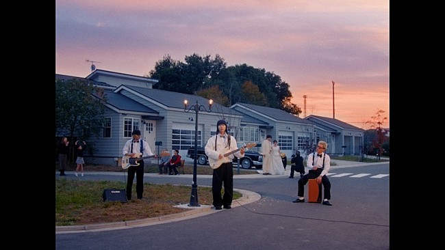 「Ayumu Imazu、初の1カットで撮影した新曲「あなたといたい」MV公開」1枚目/7