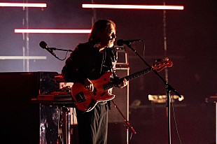 「レディオヘッド、英ロンドンのO2アリーナでメタリカの動員記録を更新」