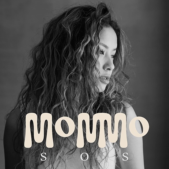 「MOMMO、新曲「SOS」「You Need Her Like Water」など収録の1stアルバム配信スタート」1枚目/2