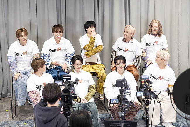 「BUDDiiS×Sony Music Labels“誓約書調印式”」3枚目/5