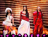 「HUNTR/X歌声を務めるイジェ／オードリー・ヌナ／レイ・アミ、オリジナル曲を制作中？」1枚目/1