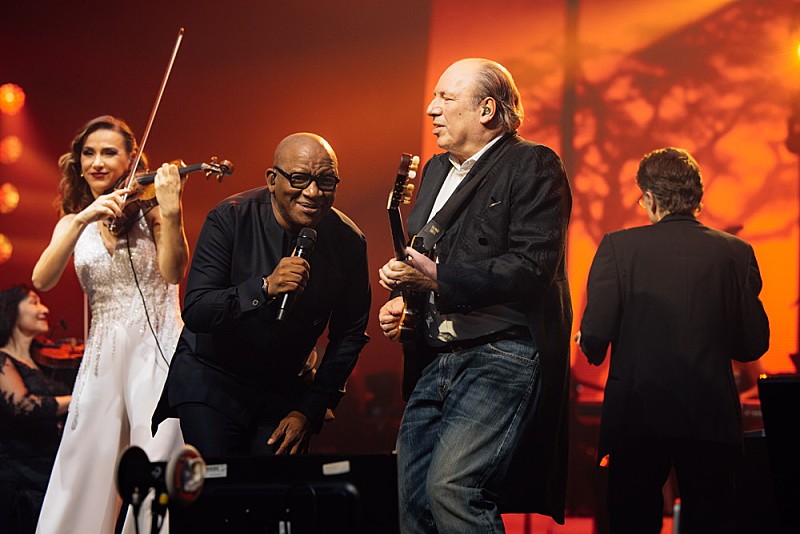 「“観る”だけのコンサート映画の時代は終わり　『ワールド・オブ・ハンス・ジマー：新次元へ』が感情の深層に触れる」1枚目/4