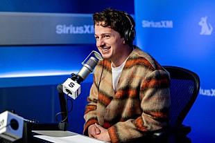 「チャーリー・プース、クリスマス・ヒット曲に共通するコード進行など解説」