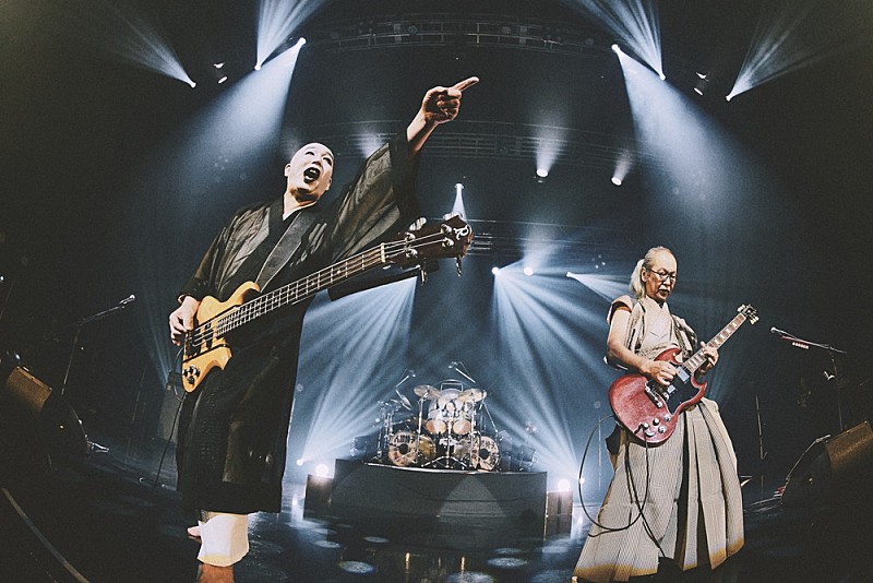 「人間椅子、『まほろば』ツアーファイナルの公式レポが到着」1枚目/6