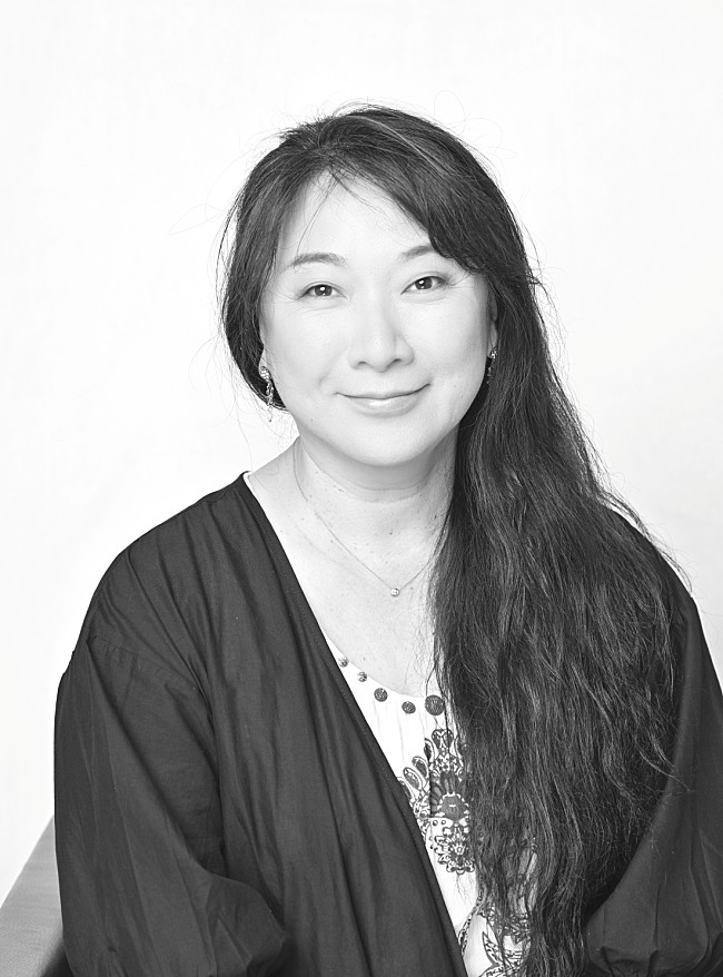 「村山由佳、最新作『DANGER』は芸術と戦争に挑んだ入魂の一冊に」1枚目/1