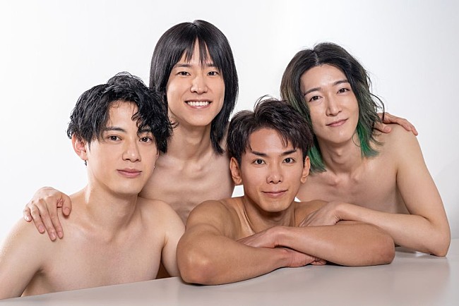 「純烈弟分グループのモナキ、お披露目までの密着ドキュメンタリー公開」1枚目/5