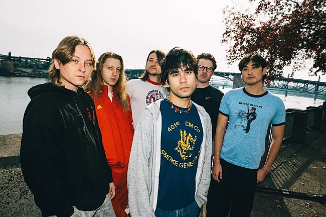 「ザ・ソフス、デビューAL『GOLDSTAR』発売決定＆タイトル曲MV解禁」1枚目/2