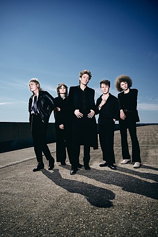 「ブリジット・コールズ・ミー・ベイビー、人間のダークな部分を探る「Slumber Party」公開」