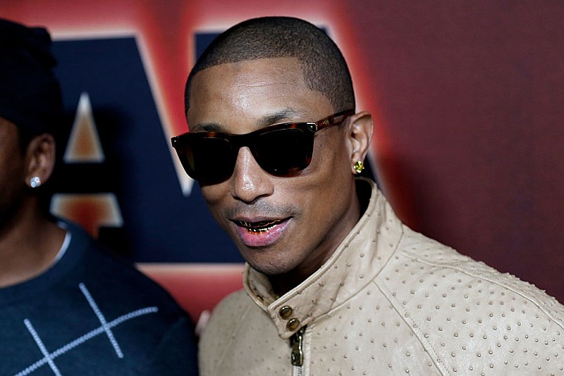 「ファレル、ルイ・ヴィトン2026年秋冬ショーにエイサップ・ロッキー／ジャクソン・ワンらの未発表曲を起用」1枚目/1