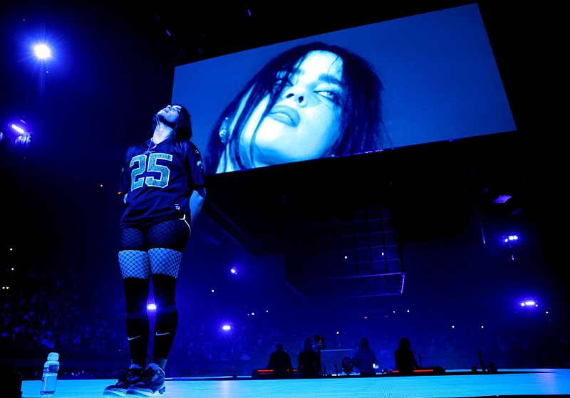 「ビリー・アイリッシュ、ジェームズ・キャメロン監督による3Dコンサート映画が公開延期「待つ価値はある」」1枚目/1