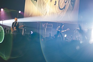 「＜ライブレポート＞リーガルリリー×羊文学、盟友同士の“核”が共鳴した対バン企画【cell,core 2025 to 2026】東京公演」