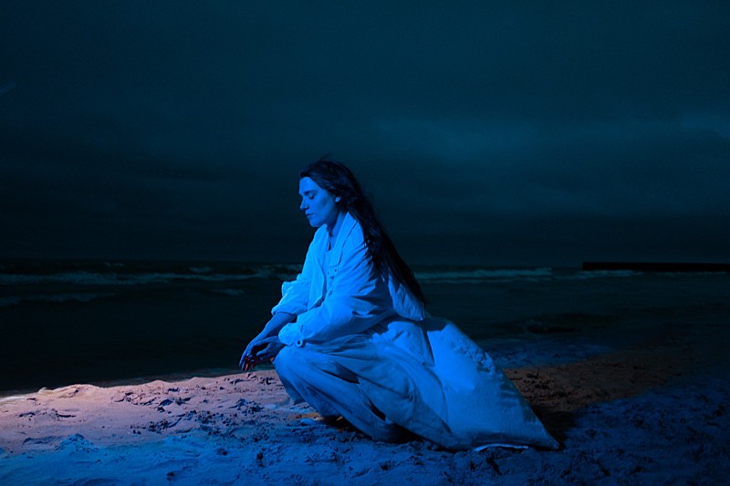 「ジア・マーガレット、デビュー作以来となるボーカル・アルバム『シンギング』完成」1枚目/2