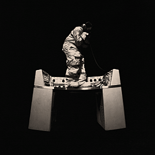 「【米ビルボード・アルバム・チャート】ドン・トリヴァー『オクタン』初登場1位、バッド・バニー2位に浮上」