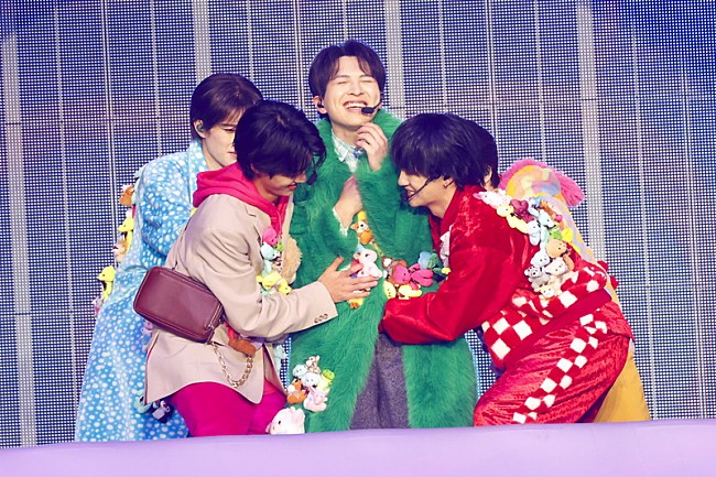 「【M!LK ARENA TOUR 2025-2026「SMILE POP!」】Photo by 笹森健一、小坂茂雄、高橋まりな」5枚目/19