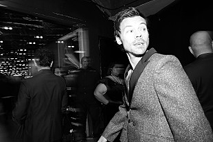 「ハリー・スタイルズ未発表曲をフレッド・アゲインが英ロンドン公演でプレイ」