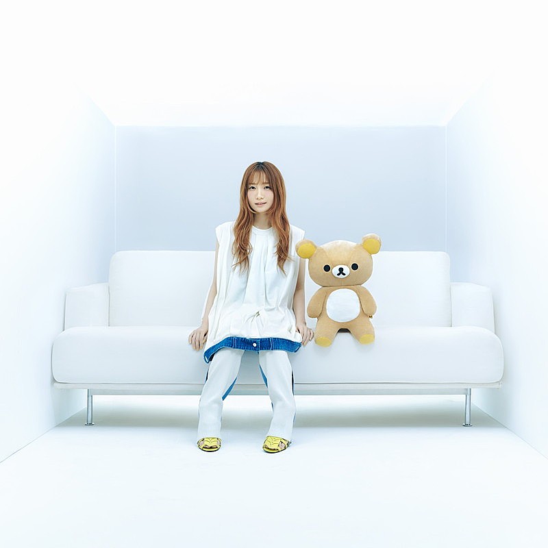 「リラックマ×幾田りらのコラボビジュアル」2枚目/8