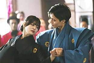 「永瀬廉×吉川愛W主演映画『鬼の花嫁』、ビハインドストーリー映像＆新場面写真が公開」