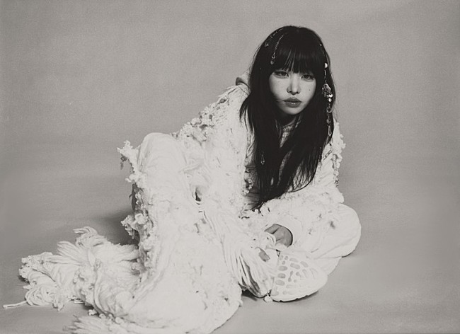 「紫 今、新曲「New Walk」がTVアニメ『左ききのエレン』EDテーマ決定」1枚目/3