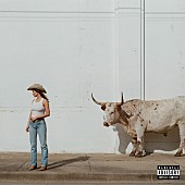 「ケイシー・マスグレイヴス、6作目となるニュー・アルバム『ミドル・オブ・ノーホエア』のリリースを発表」1枚目/2