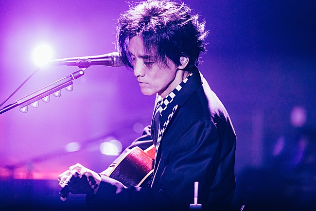 「NARITA THOMAS SIMPSON、ビルボードライブ・ツアー【人生はとんとん Billboard Live】初日のオフィシャルレポート到着」1枚目/5