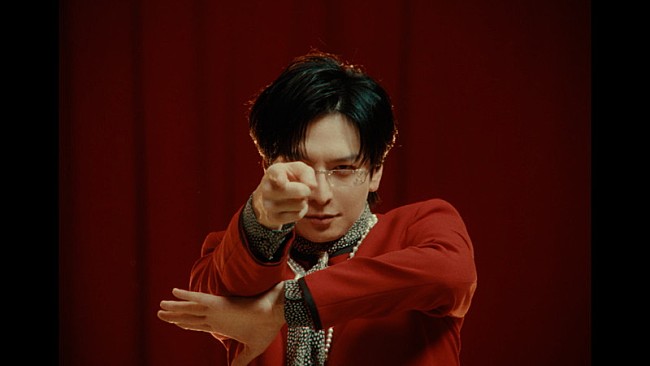 「生田斗真、デビュー曲「スーパーロマンス」ダンスパフォーマンス映像にMV未公開シーン」1枚目/4