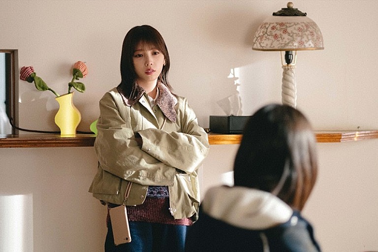 「「君が死刑になる前に」「伊藤刑事(内博貴)が怪しくなってきた」「こら深沢刑事(ニシダ・コウキ)! 何で凛ちゃん(与田祐希)と連絡先交換してるんだ」」