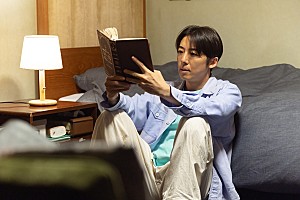 「「リボ-ン~最後のヒ-ロ-~」「『最後のヒ-ロ-』は一体何を救うんだろう?」「光誠(高橋一生)のハンバ-ガ-の食べ方が前と違うのが気になる」」