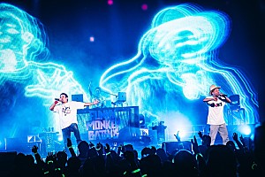 FUNKY MONKEY BΛBY'S「<ライブレポート>FUNKY MONKEY BΛBY'S、デビュー20周年ツアーのファイナル公演「みんなが寄りかかったくらいでは倒れない」」