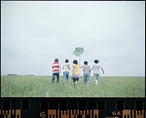 「新グループ「RUNIDRE」始動 8/30に1st EP『Let's Live Like RUNIDRE!』でデビュー」