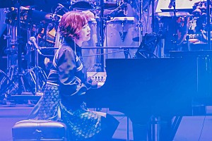 梶浦由記「<ライブレポート>【Yuki Kajiura LIVE】音の縁がつなぐ貴重でかけがえのない時間」