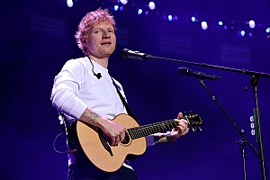 エド・シーラン「エド・シーラン、ツアーのサポート・アクト不在に マックルモア降板を受けてフィニアスら全アクト辞退」