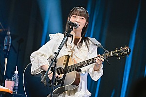 『ユイカ』「『ユイカ』、ワンマンライブ【Sanvitalia】のオフィシャルライブレポート到着 」