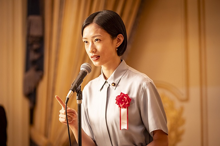 「「ポリティカルパン」“雅”河合優実の演説に「つらくて涙が出た」 「“250円”の重みが分かる政治家が、今どのくらいいるのか」」