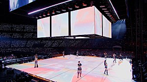 TWICE「TWICE、MUFGスタジアム(国立競技場)公演より「ENEMY」ライブ映像を公開」