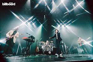 <ライブレポート>FIVE NEW OLD、感じるままに踊った一夜「Feel」ツアーファイナルレポート
