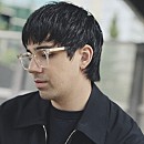 <Unbound Japan>シドニーから東京へ KATSEYE/MAZZELらを手掛けるプロデューサーTaka Perry
